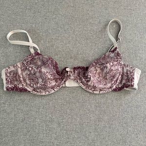 Fredricks of Hollywood bra